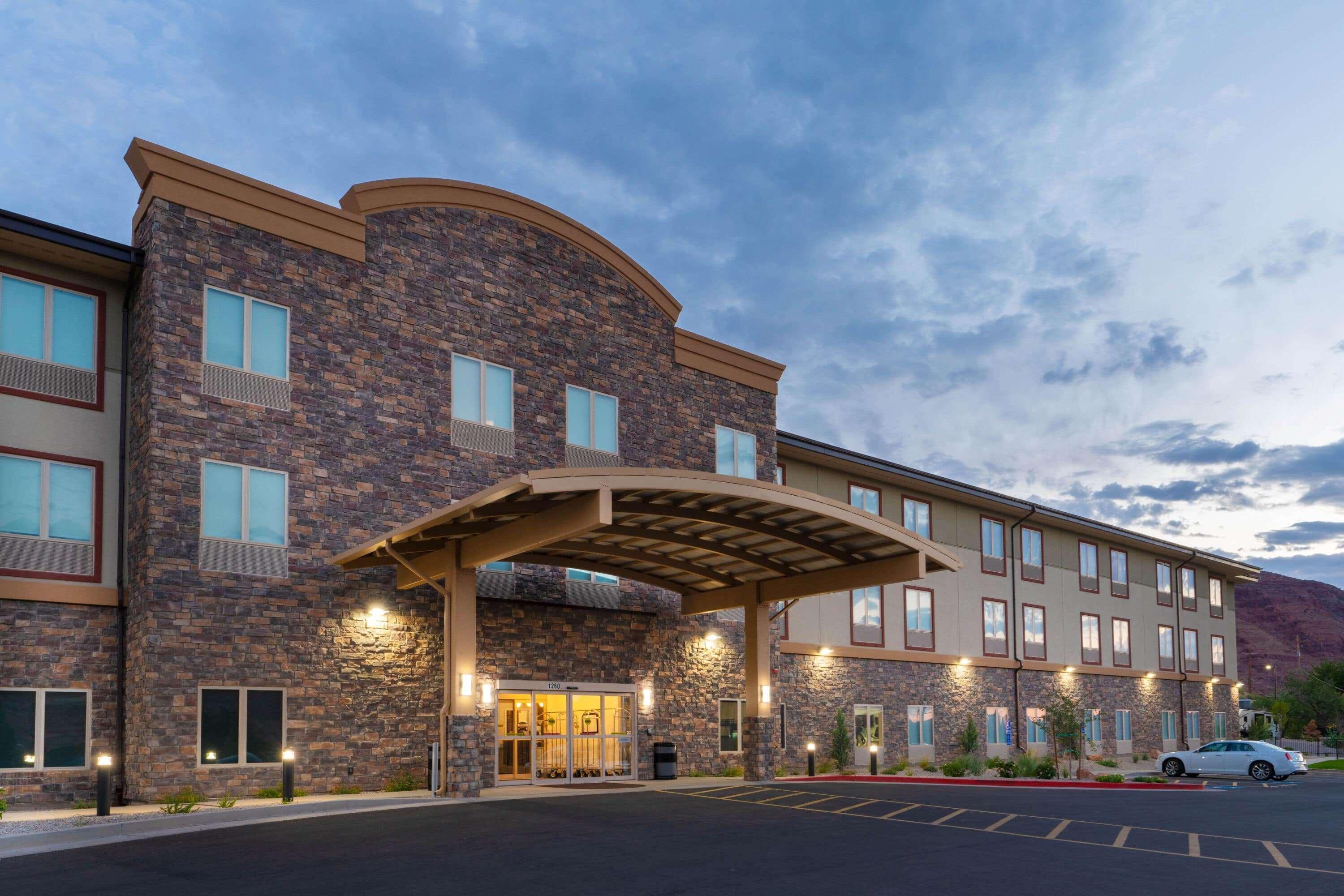 Wingate By Wyndham Moab Hotel Exterior photo