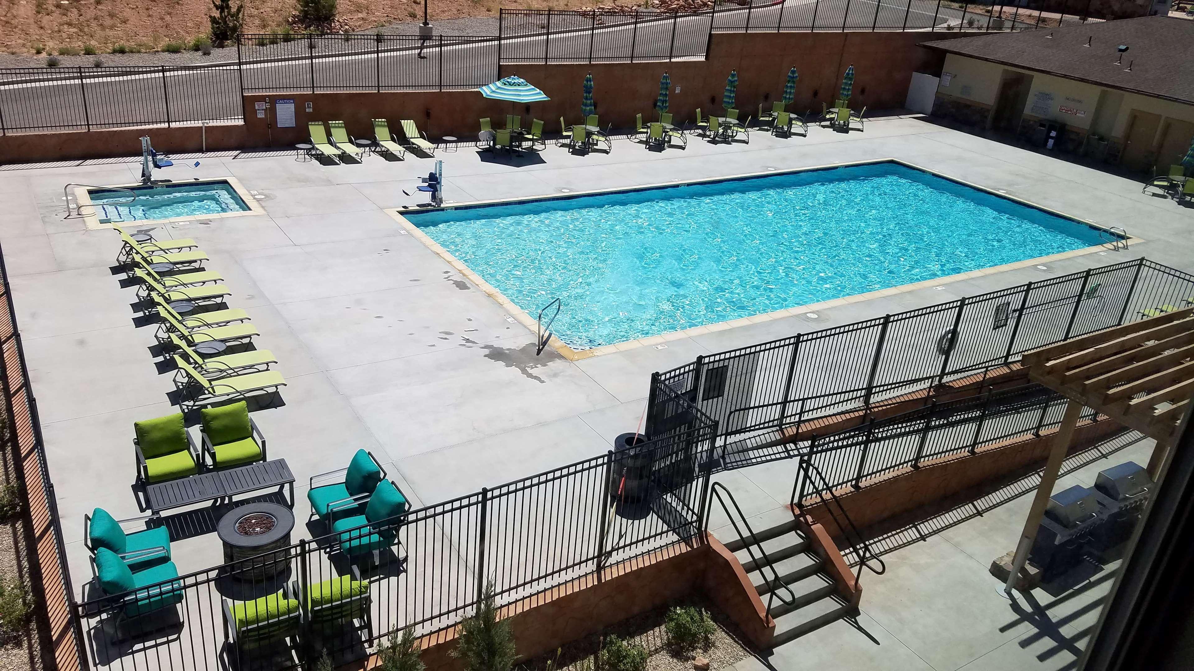 Wingate By Wyndham Moab Hotel Exterior photo